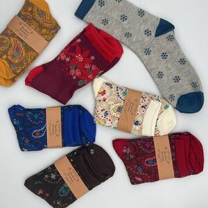 Paisley Flower Snowflake Women’s Fashion Crew Socks Lot x7 Pairs Sz 9-11 Variety